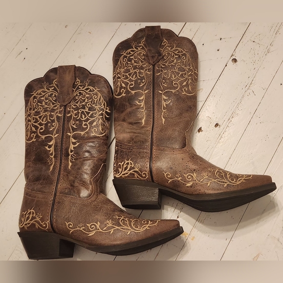 Laredo Shoes - EUC LAREDO Western brown boot mid-calf 7.5 women's